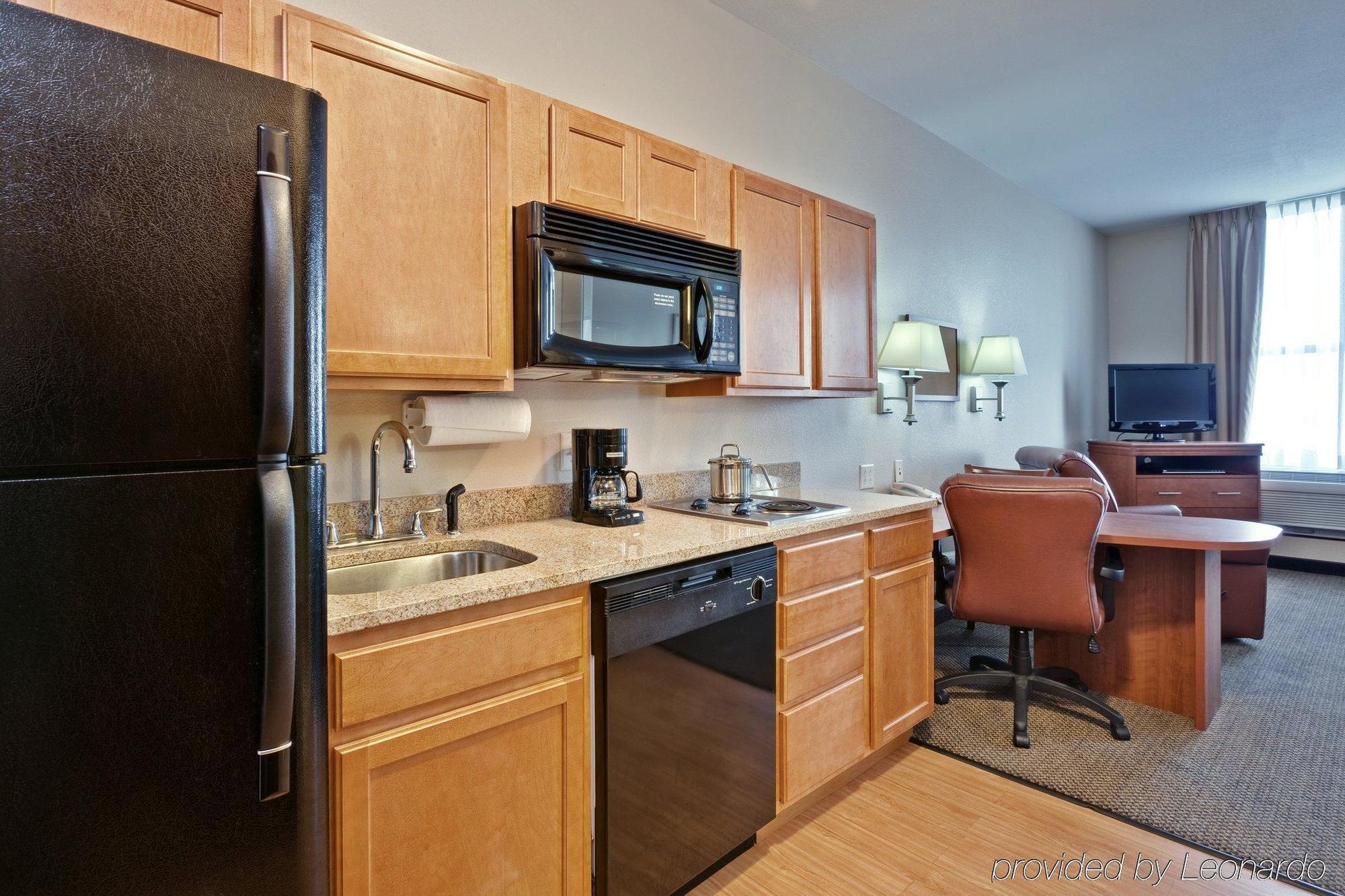 Candlewood Suites Terre Haute By Ihg Quarto foto